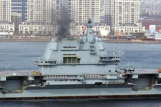 国产航母舰桥侧颜