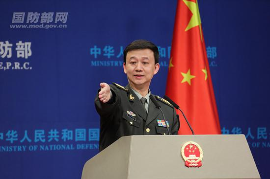  3月28日下午，国防部举行例行记者会，国防部新闻局局长、国防部新闻发言人吴谦大校答记者问。孙智英 摄
