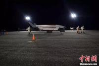 美军X37B成功试验 是否意味星球大战要成为现实
