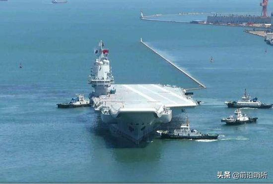 首艘国产航母海试