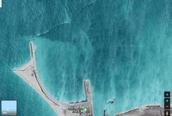 图片：摩卡港，阿联酋海军设置了围栏