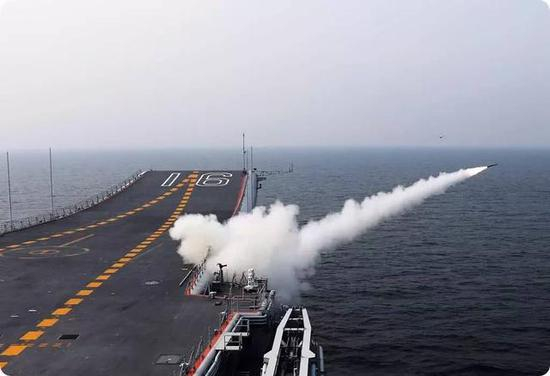 图片：红旗-10等近防武器仍然将是中国航母的防御力量。