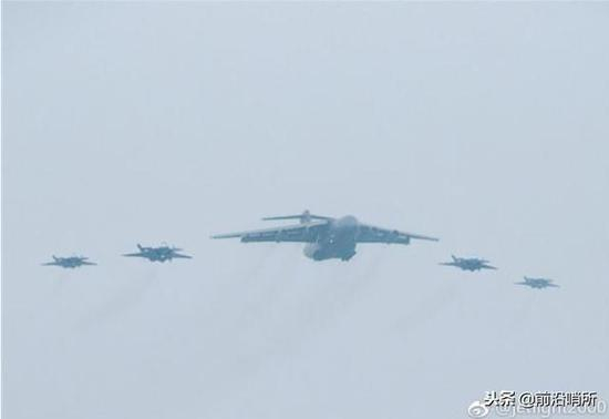 图为：网传5个20一起现身