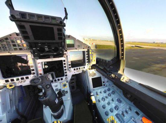 欧洲“台风”战斗机的座舱