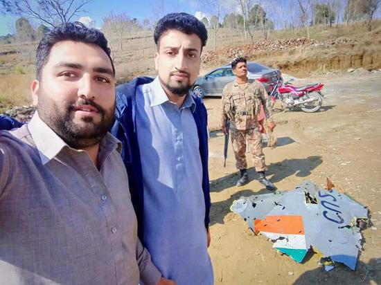 图片：被击落的米格-21