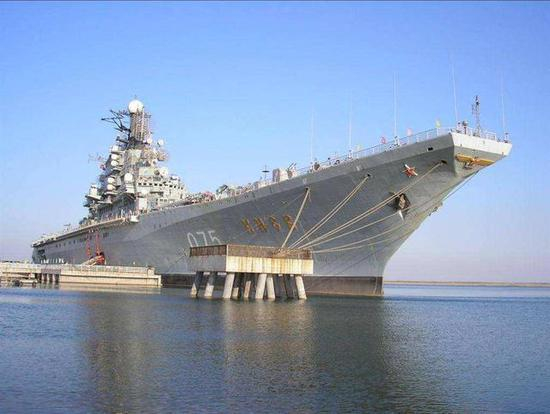 ▲目前唯一能参观的基辅号还天津