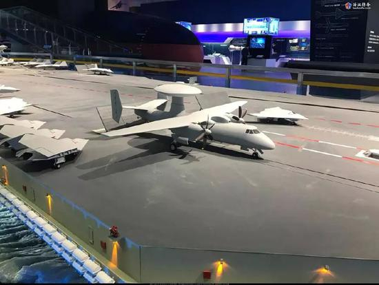 空警-600舰载预警机