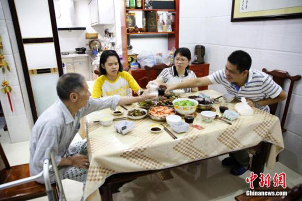 图自中新网