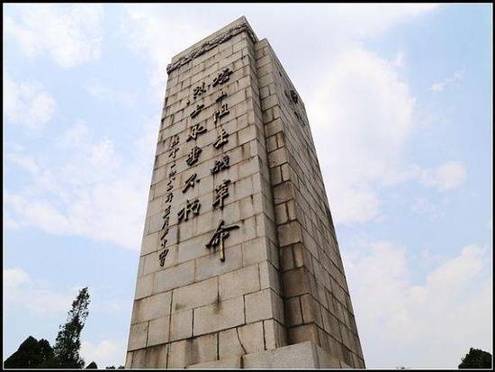 解放军十大铁血阻击战之三：塔山阻击战 