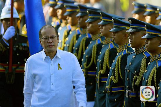 图中为阿基诺三世