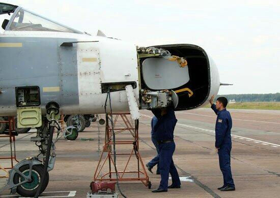 苏-24M没有更换雷达，只是加装了新的后端处理设备