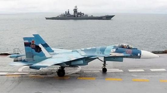 “库兹涅佐夫“号航母和”基洛夫”巡洋舰，加在一起才是完整的苏联远洋舰队作战核心