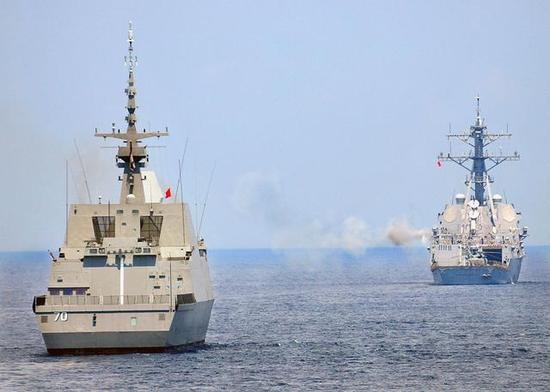 资料图：新加坡海军与美军联合军演