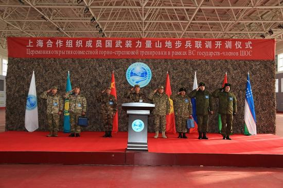 11月28日，为期7天的上合组织山地步兵联合训练在新疆库尔勒开训。