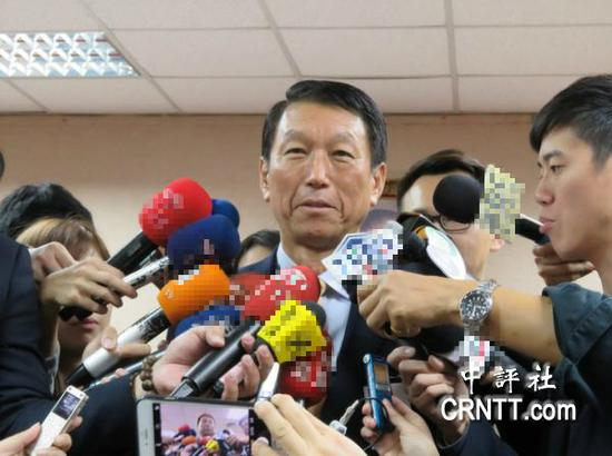 台“国防部副部长”李喜明