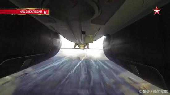 着舰飞机偏航也可能引发阻拦索断裂