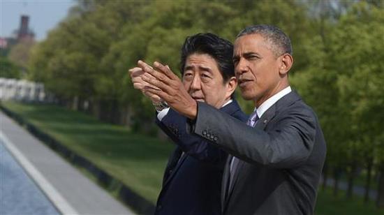 日本首相安倍晋三与美国总统奥巴马（资料图）