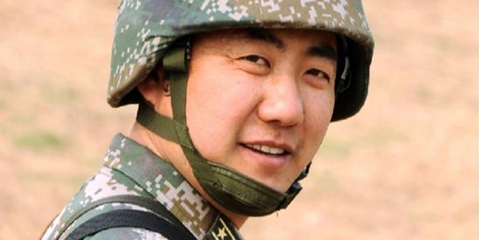 朱日和蓝军旅装备百辆96A坦克_手机新浪网