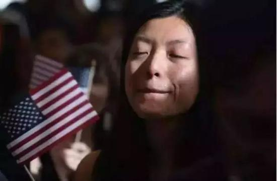 中国人移民美国后，个个都真是后悔得想死
