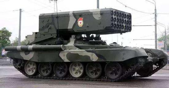 TOS-1喷火坦克