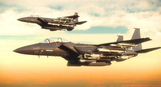 图为先前波音公布的F-15-2040方案，F-15X实际上是该方案的换皮。
