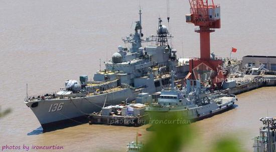 （改造工程已经接近尾声的“现代”级驱逐舰可以给052B型诸多参考）