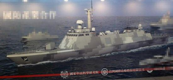 图片：注意“海剑2型”中程舰空导弹的固定式发射箱