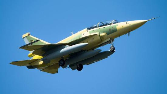 JF-17B在研制上具有三大重要意义。