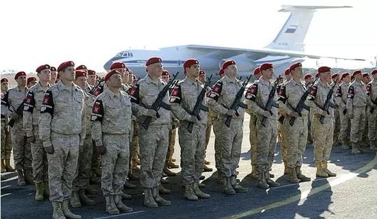 图2。除25架飞行器外，1个军事警察大队也将撤回俄罗斯。