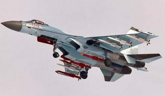 苏-35SK配备的R-77-1大约相当于美国的AIM-120C5