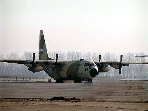  C130运输机