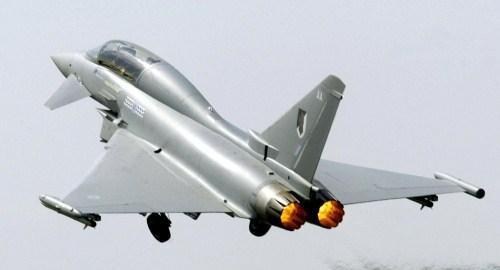 图为欧洲台风战斗机