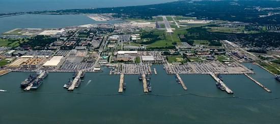 诺福克海军基地和钱伯斯飞行场