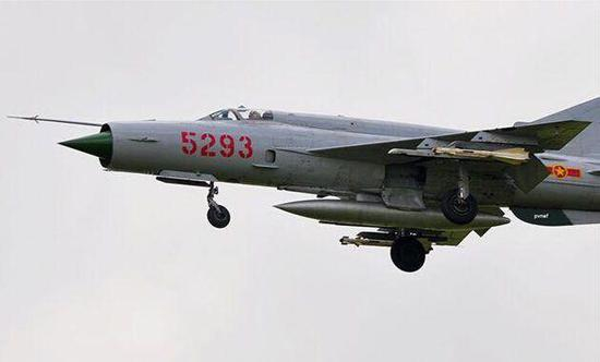 在空中飞行了近60年的米格21