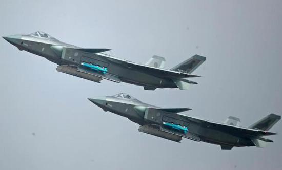 印度将接收4架阵风战机 号称可获得对中国空中优势