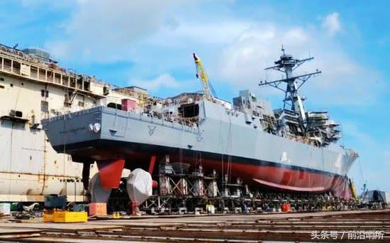 阿利·伯克级驱逐舰