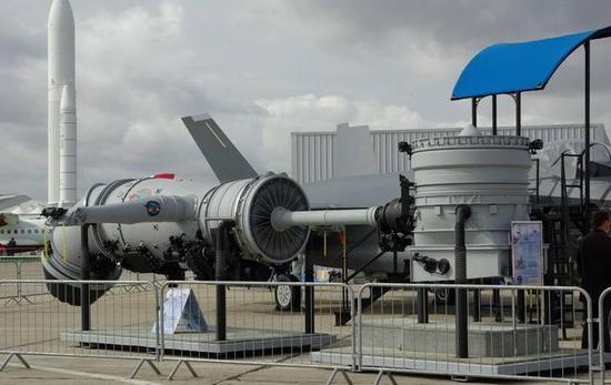 F135发动机的升力型