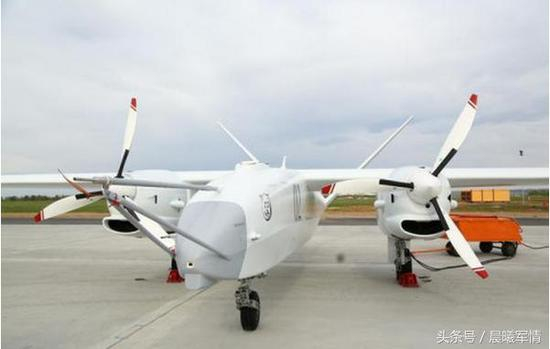 “牵牛星”无人机采用吊挂式发动机严重影响飞行速度和外挂能力