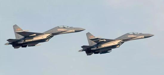 △歼-16等三代半战机已经开始使用国产“太行”发动机