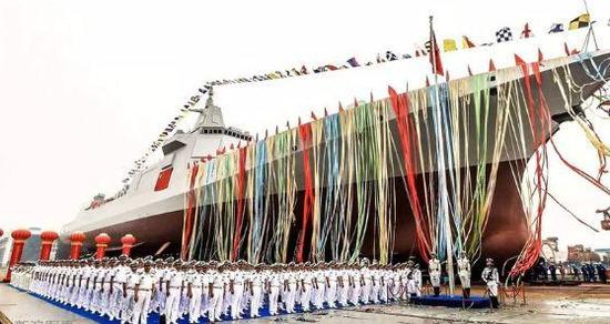 中国055型驱逐舰