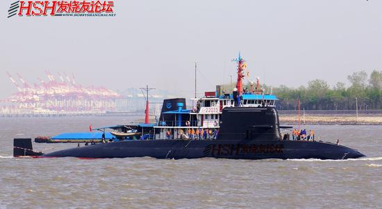 039AIP潜艇改进型号。感谢照片作者“超级大蛋”。