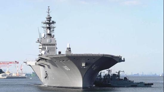 （日本非常善于伪装，将自己的轻型航空母舰称作直升机护卫舰）