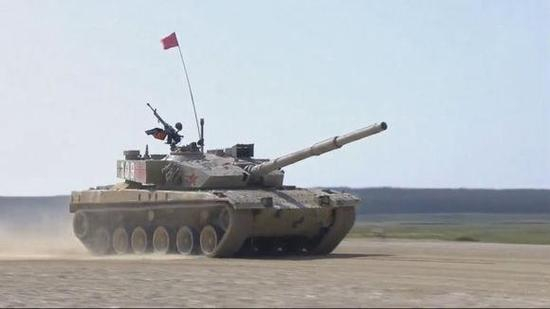 96主战坦克参加俄罗斯现代坦克两项