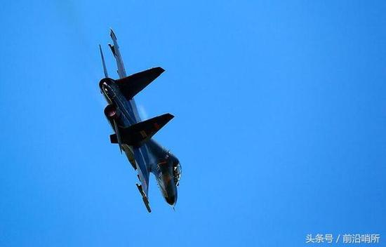 歼-11B战机