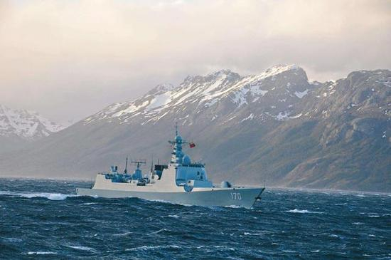 鹰击-62导弹与052C型首舰兰州舰一道，见识过南美洲最南端的麦哲伦海峡。