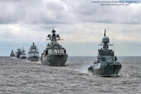 图片：22350型护卫舰（第3个）下水7年未服役