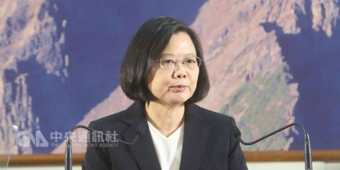 解放军战机绕飞台湾常态化 蔡英文挑衅称将增