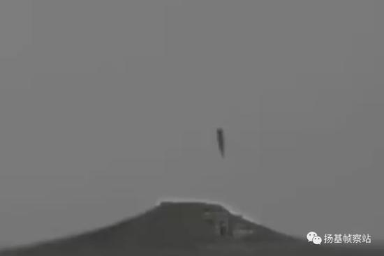 当然实际测试中只是砸了一个地面目标（类似坑道入口），似乎头体不分离？