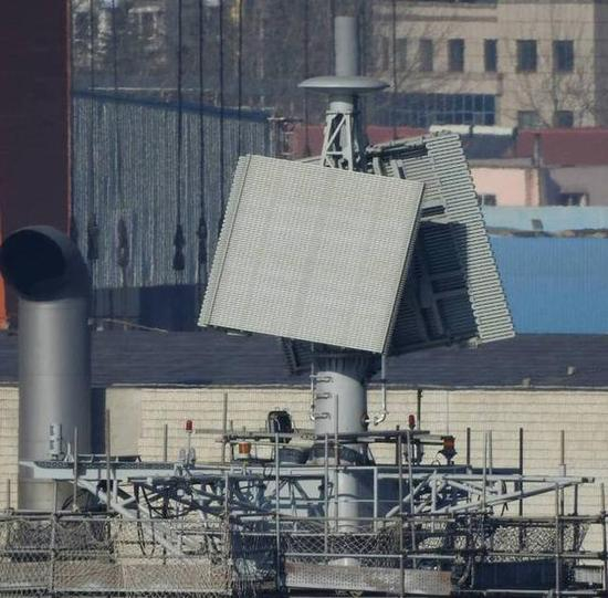 国产航母“001A”舰载雷达