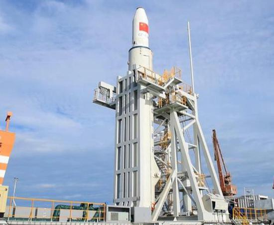 海上发射平台上的长征11号